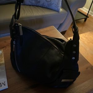 Perlina Hobo style bag